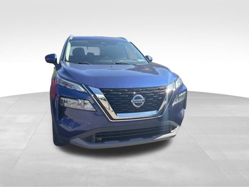 Used 2021 Nissan Rogue SV w/ Premium Package image 11