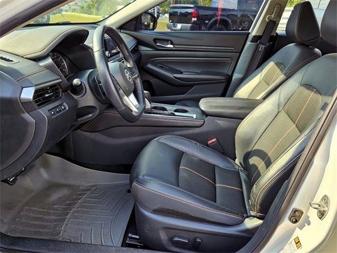 Used 2020 Nissan Altima 2.5 SR image 10