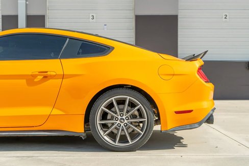 Used 2018 Ford Mustang GT Premium w/ Black Accent Package image 27