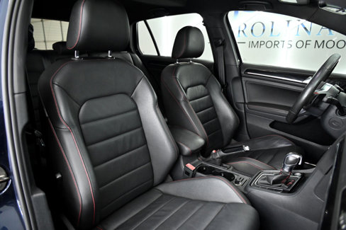 Used 2016 Volkswagen GTI SE w/ Lighting Package (SEL) image 19