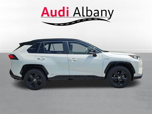 Used 2019 Toyota RAV4 XSE image 3