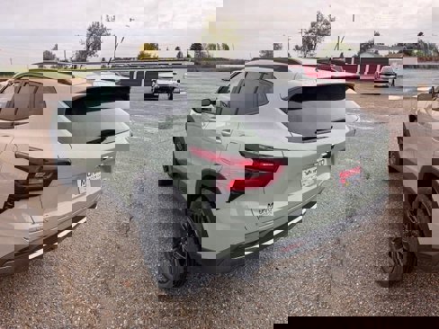 New 2025 Chevrolet Trax ACTIV w/ Sunroof Package image 5