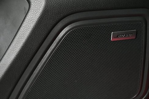 Certified 2024 Porsche Macan image 7