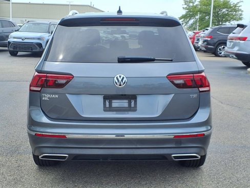 Used 2018 Volkswagen Tiguan SEL image 5