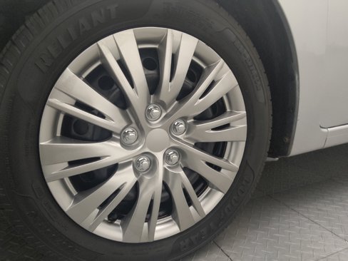 Used 2017 Nissan Sentra S image 31