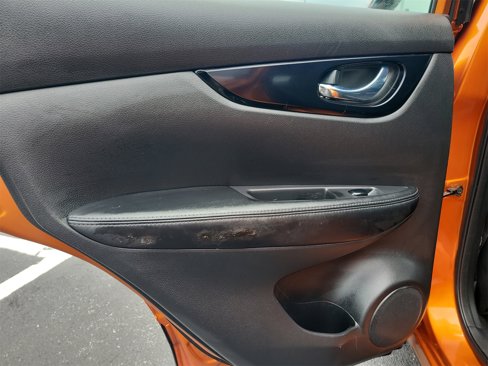 Used 2017 Nissan Rogue Sport SL w/ SL Premium Package image 11