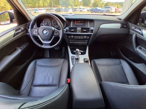 Used 2017 BMW X3 sDrive28i image 6