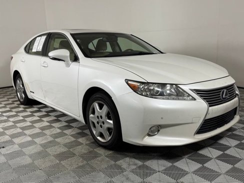 Used 2013 Lexus ES 300h w/ Premium Pkg image 8