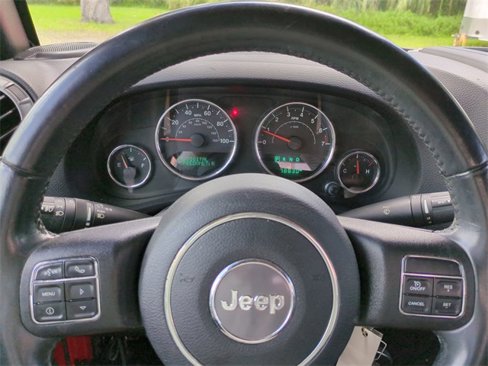Used 2018 Jeep Wrangler Unlimited Sport S image 27