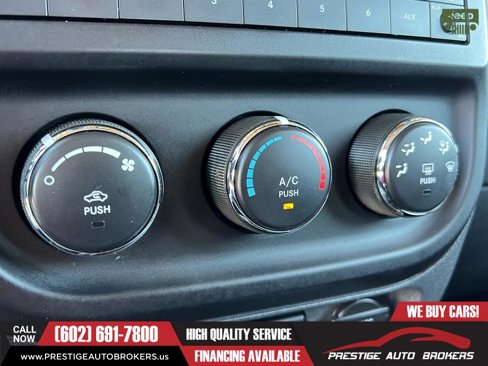 Used 2010 Jeep Compass Limited image 25