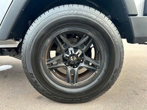 Certified 2017 Jeep Wrangler Unlimited Sport w/ Quick Order Package 24S image 11