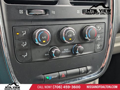 Used 2019 Dodge Grand Caravan SXT image 11