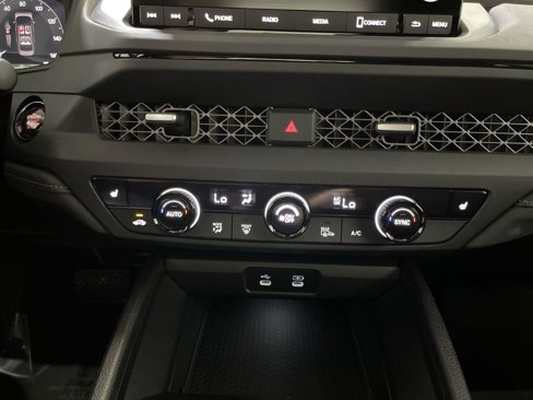 Certified 2024 Honda Accord EX image 18