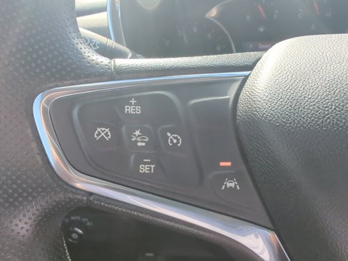 Used 2020 Chevrolet Equinox LT image 15
