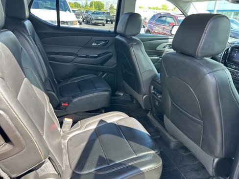 Used 2020 Chevrolet Traverse LT image 37
