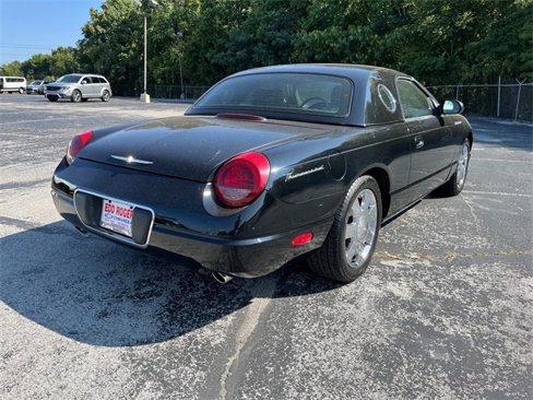 Used 2002 Ford Thunderbird image 3