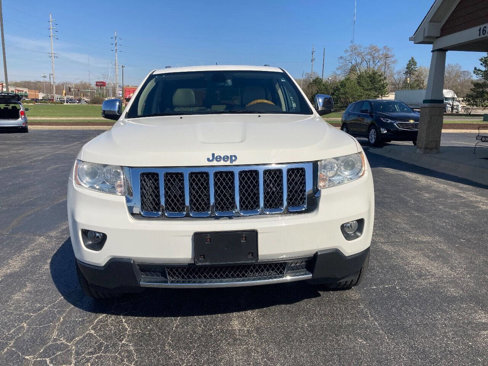 Used 2012 Jeep Grand Cherokee Overland image 16