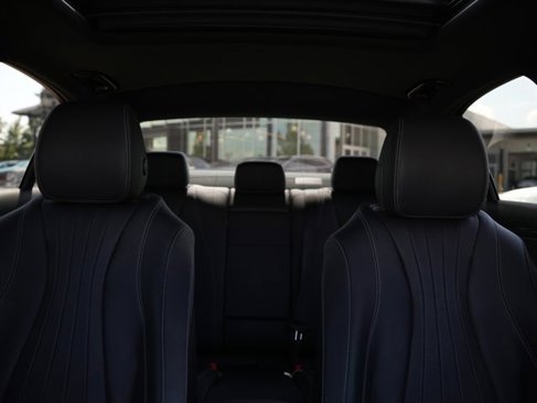 Certified 2019 Mercedes-Benz E 300 4MATIC image 42
