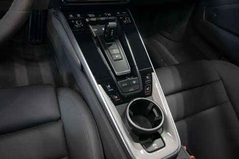 Used 2022 Porsche 911 Carrera image 33