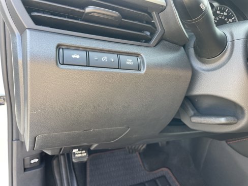 Used 2023 Nissan Altima 2.5 SR image 10