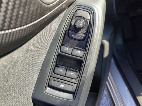 Certified 2023 Subaru Crosstrek 2.0i image 16