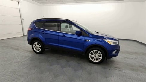 Used 2018 Ford Escape SE w/ SE Sync 3 Package image 9