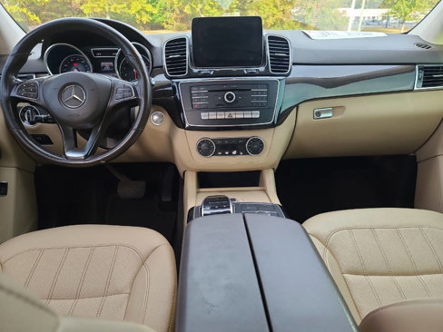 Used 2018 Mercedes-Benz GLE 350 4MATIC image 32