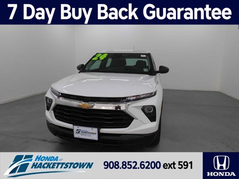 Used 2024 Chevrolet TrailBlazer LS image 1