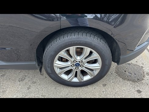 Used 2022 Ford Edge Titanium image 27