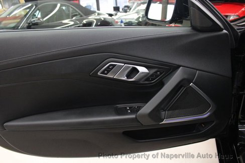 Used 2022 BMW Z4 sDrive30i w/ Driving Assistance Package image 15