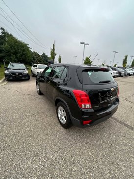 Used 2019 Chevrolet Trax LS image 23
