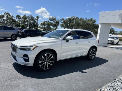 Certified 2023 Volvo XC60 B5 Ultimate w/ Climate Package image 7