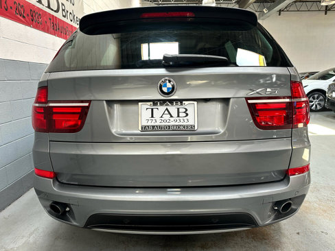 Used 2012 BMW X5 xDrive35i w/ Convenience Pkg image 4