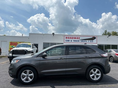 Used 2016 Ford Edge SE image 2
