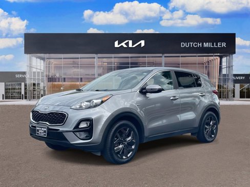Certified 2022 Kia Sportage LX w/ LX AWD Value Edition Package image 3