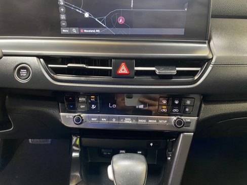 Used 2024 Kia Seltos SX w/ SX Sunroof Package image 47