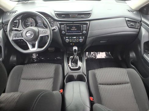 Used 2018 Nissan Rogue SV image 25