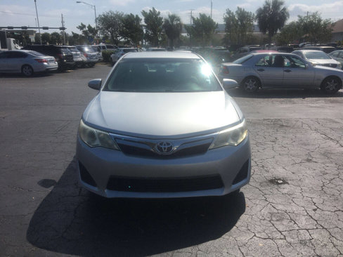 Used 2012 Toyota Camry LE image 4