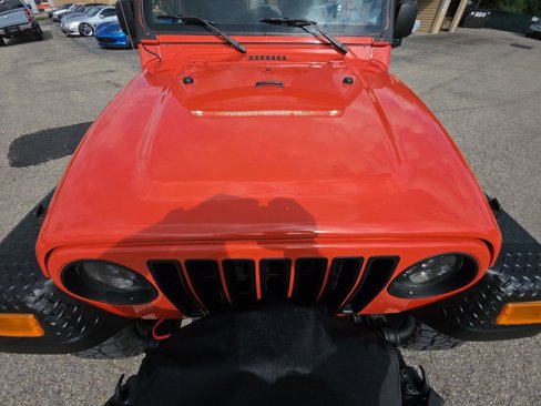 Used 2005 Jeep Wrangler Sport w/ 30" Tire & Wheel Group image 37