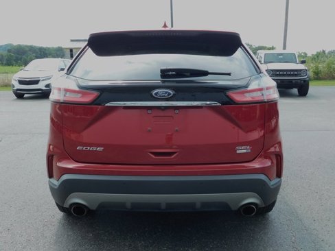 Used 2020 Ford Edge SEL w/ Convenience Package image 8