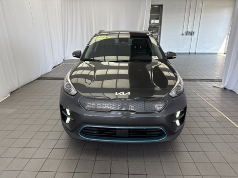 Used 2022 Kia Niro EX w/ Cold Weather Package image 2