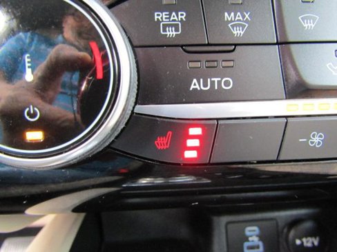Used 2022 Ford Escape SEL image 20