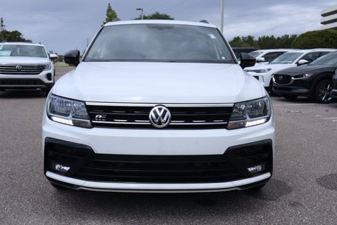 Used 2021 Volkswagen Tiguan SE R-Line image 2