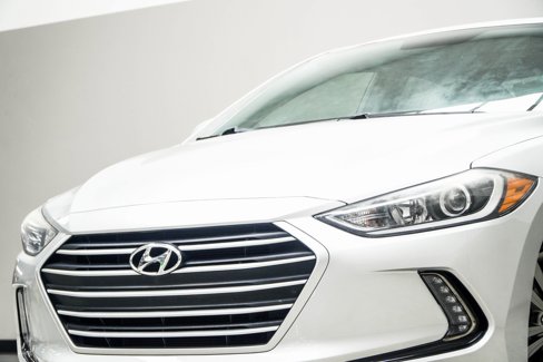 Used 2018 Hyundai Elantra Value Edition image 2