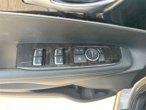 Used 2017 Kia Sorento LX w/ LX Convenience Package image 36