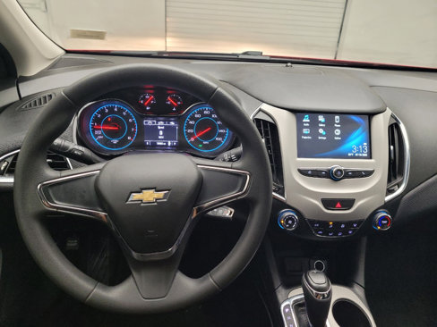 Used 2017 Chevrolet Cruze LS image 22