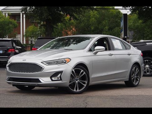 Used 2019 Ford Fusion Titanium image 1