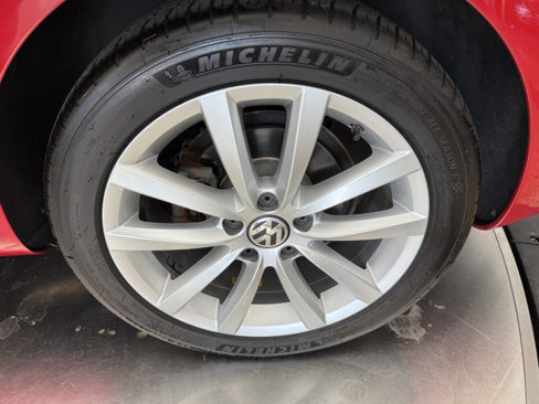 Used 2012 Volkswagen Eos Komfort image 24