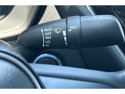 Used 2025 Toyota Corolla SE image 37