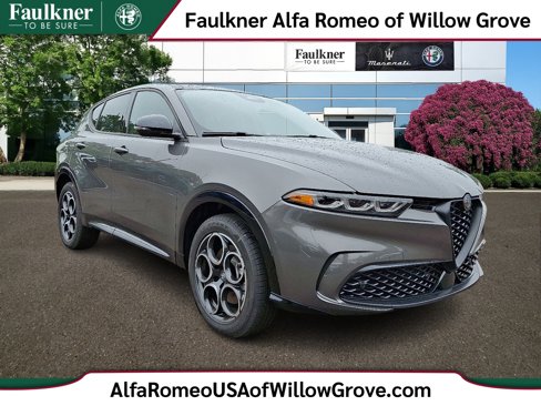 New 2025 Alfa Romeo Tonale image 1